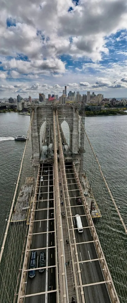 Brooklyn Bridge, New York
